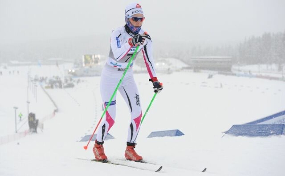 Therese Johaug knusende overlegen boegseth_hanne.jpg