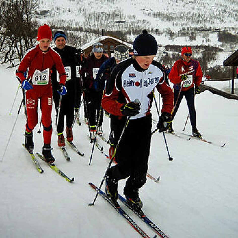 Våt førsteutgave av Sirdal Skimaraton skimaraton-bakketopp_366