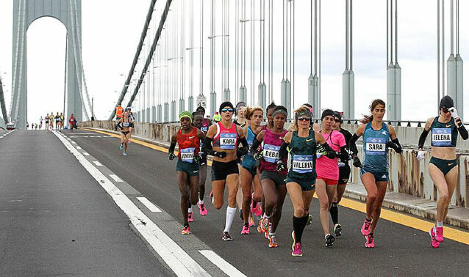 Annie Bersagel nr. 10 i iskald New York Marathon Start_damer_elite_Verranzo_Foto_NYRRC.jpg