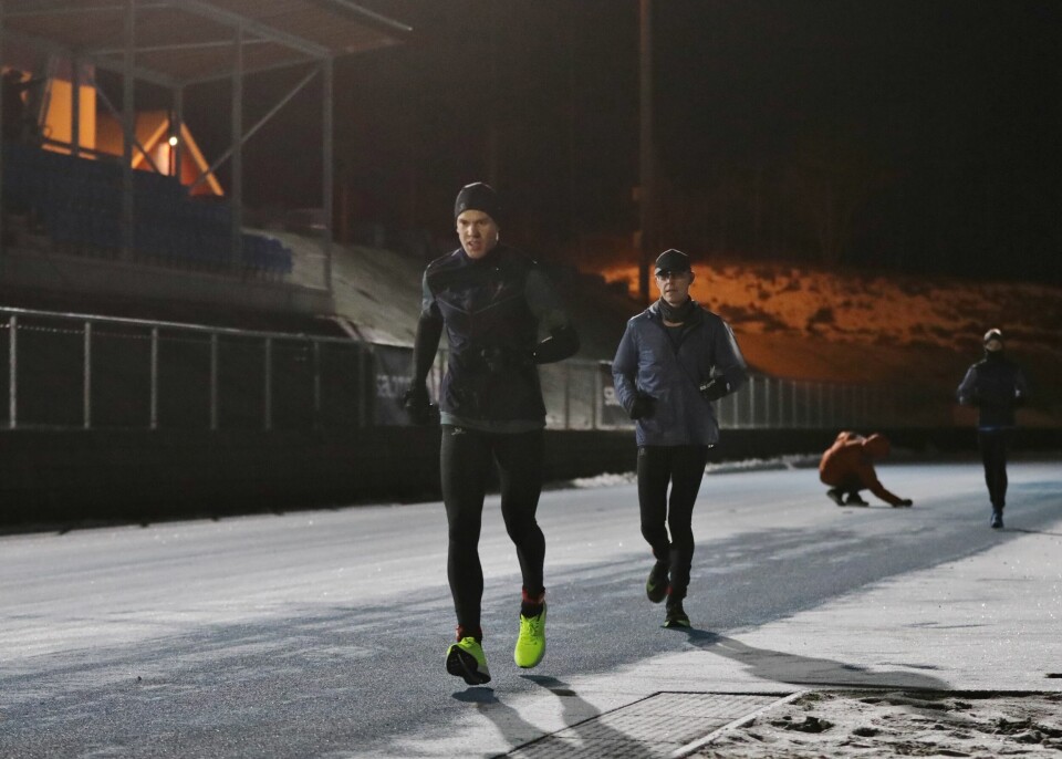 Kilian Jornet og Sebastian Håkansson har brutt i Måndalens 24-timersløp Sebastian_Håkansson_kveldsløping.JPG