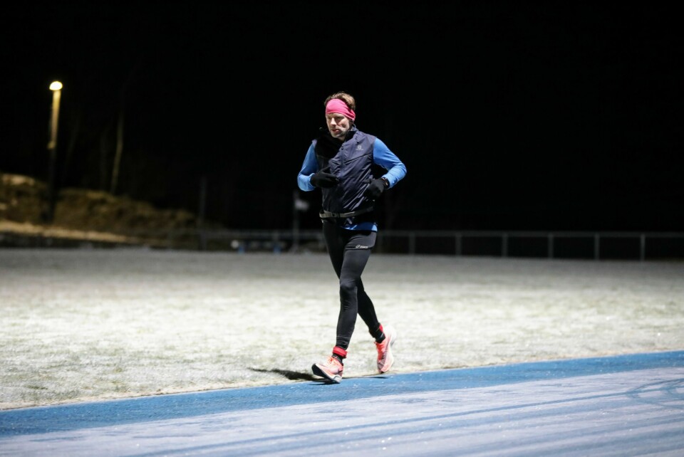 Kilian Jornet og Sebastian Håkansson har brutt i Måndalens 24-timersløp Harald_Bjerke_natt.JPG