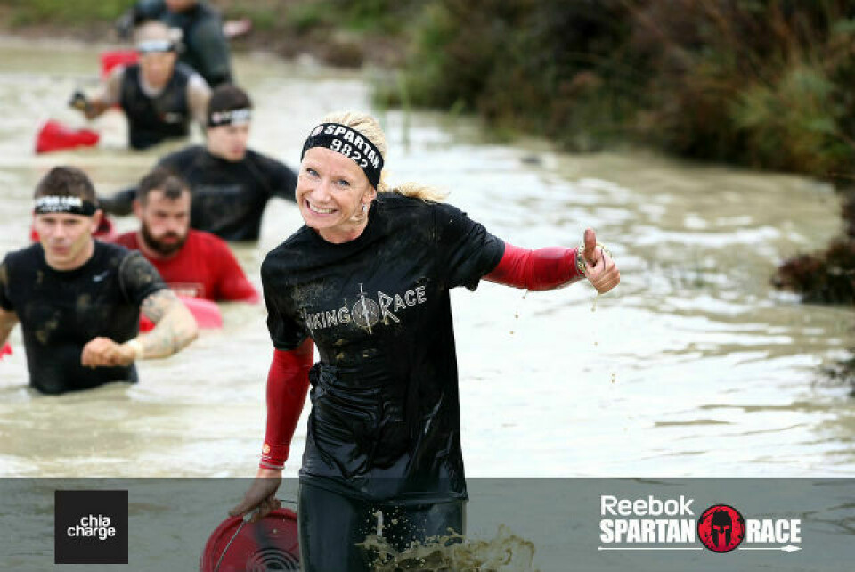 Mari og Martin Weider klarte Hinderløp-trippelen Trifecta Mari_boettebæring_i_vann GLAD_FOTO_Epic_Action_Imagery_Spartan_Race