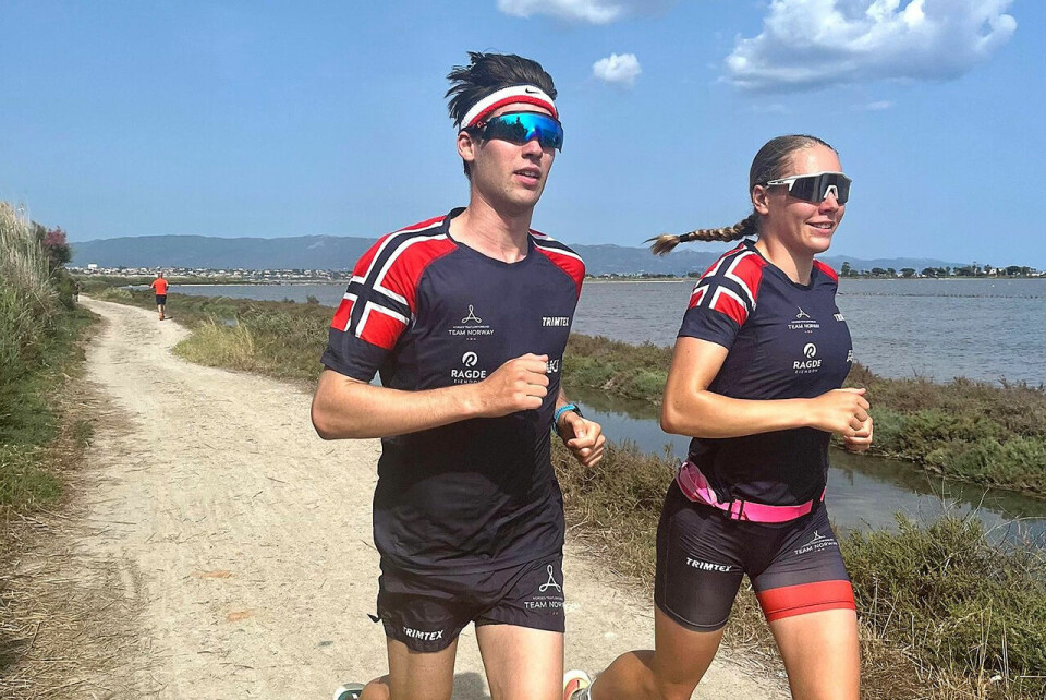 Vetle Thorn og Solveig Løvseth ute på treningstur i Cagliari tidligere i dag. (Foto: Frode Jermstad/Norges Triatlonforbund.) Vetle Thorn og Solveig Løvseth ute på treningstur i Cagliari tidligere i dag. (Foto: Frode Jermstad/Norges Triatlonforbund.)