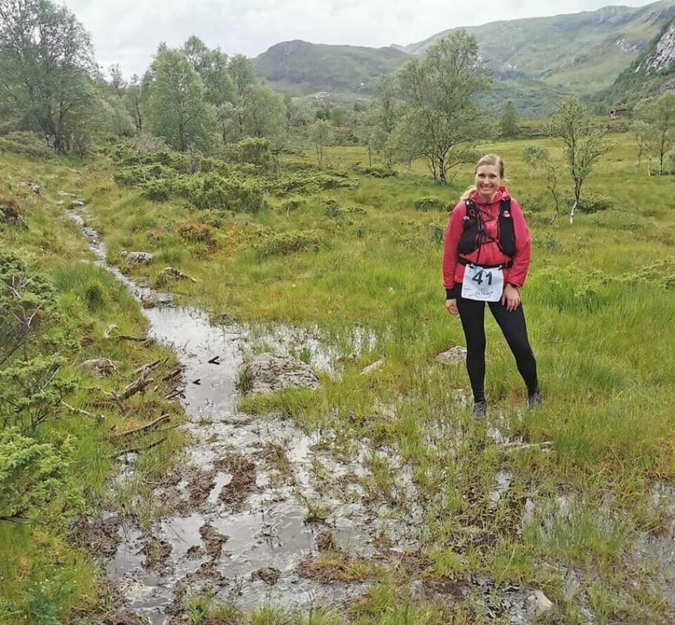 Ultraløpsdebutanter fra Bergen Løpeklubb seiret i vakre, ville, våte Sunnfjord Ultra Isabel_Aarnes_myr.jpg