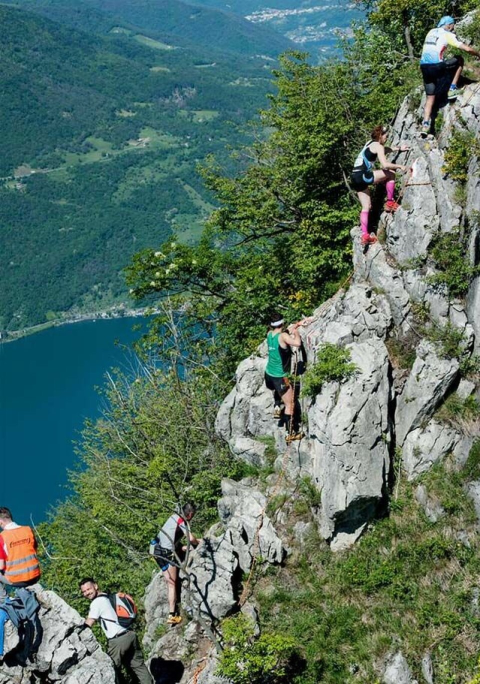 3. og 4. plass til Aders og Sjursen i Vertical KM Trentapassi Vertical_KM_Trentapassi_klatring.jpg