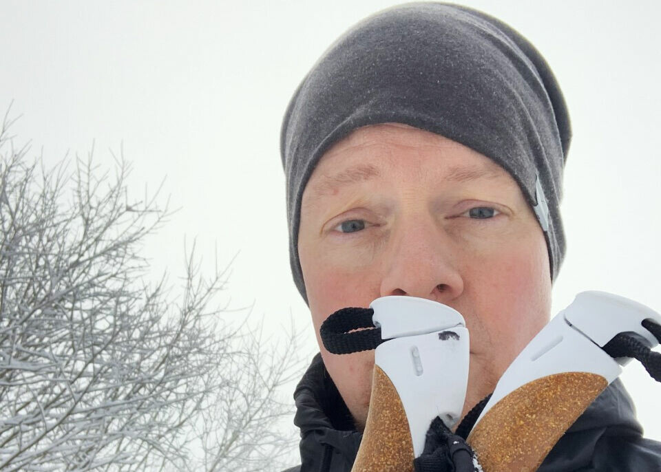 Langrenn er en av de treningsformene som Anders Kranmo Smedstad, også kjent som Oral Bee, liker best. (Foto: privat) Langrenn er en av de treningsformene som Anders Kranmo Smedstad, også kjent som Oral Bee, liker best. (Foto: privat)