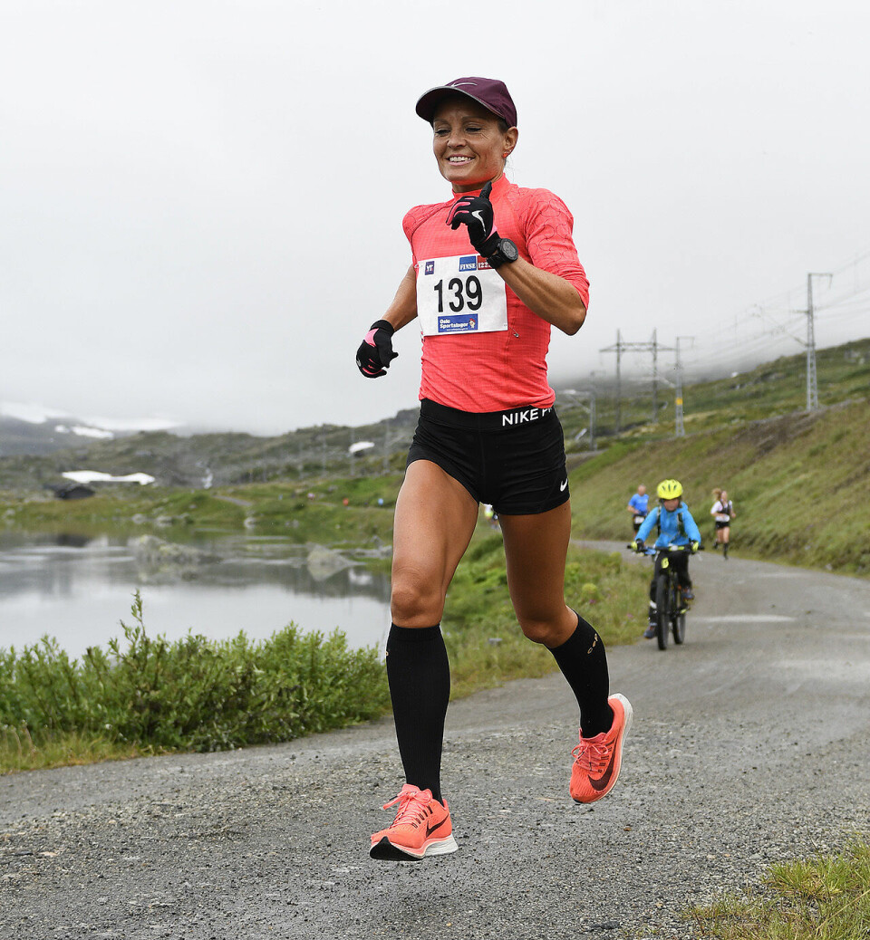 Håkon Urdal og Audhild Hestad vant kortløypa i Rallarvegsløpet 50D9190-hestad.jpg