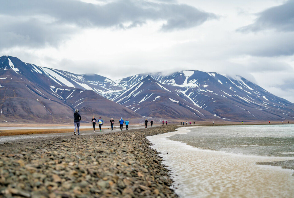 Spitsbergen Marathon ble lørdag arrangert med totalt 505 fullførende deltakere. (Foto: Svein Rune Kjøllesdal) Spitsbergen Marathon ble lørdag arrangert med totalt 505 fullførende deltakere. (Foto: Svein Rune Kjøllesdal)