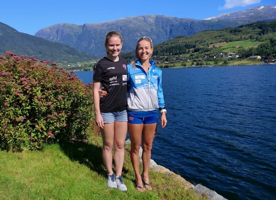 Karoline Holsen Kyte vant Norgescupløpet Kvasshovden Opp på ny løyperekord. Her er hun sammen med Anita Iversen Lilleskare som kom på 2. plass. (Foto: Christian Prestegaard) Karoline Holsen Kyte vant Norgescupløpet Kvasshovden Opp på ny løyperekord. Her er hun sammen med Anita Iversen Lilleskare som kom på 2. plass. (Foto: Christian Prestegaard)