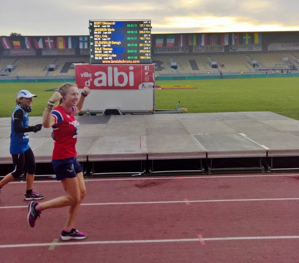 Therese Falk med norsk rekord og 4. plass i EM 24-timers Therese_Falk_Foto-Thomas_Johannesson (1280x1124).jpg