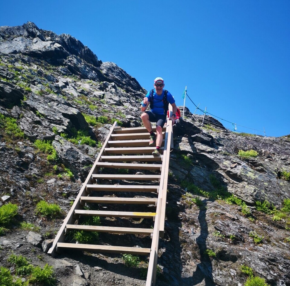 Karoline Holsen Kyte satte ny løyperekord i Kvasshovden opp Ny_trapp_350m_før_mål_fotoCP (1280x1259).jpg