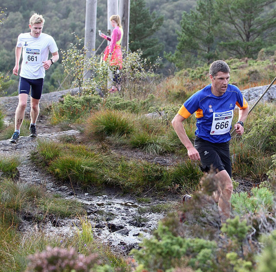 Stian Angermund-Vik suveren i ekstremt Xtrem-løp i Knarvikmila Andre_Haugsboe_Magnus-Johan_Faeroe_2km_A20G0595.jpg