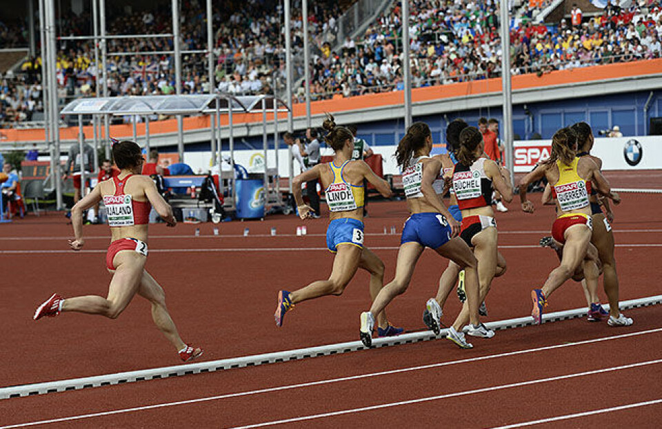 Hedda Hynne viste på nytt klasse og er finaleklar på 800 m 800-heat2-etter-450m_D4N0001.jpg