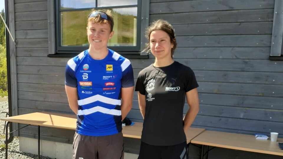 Totalvinnerne i Lundehøgda Opp 2025: Oskar Lockert Skjold og Anne-Sofie Pollestad. (Foto: Anne Storslett) Totalvinnerne i Lundehøgda Opp 2025: Oskar Lockert Skjold og Anne-Sofie Pollestad. (Foto: Anne Storslett)