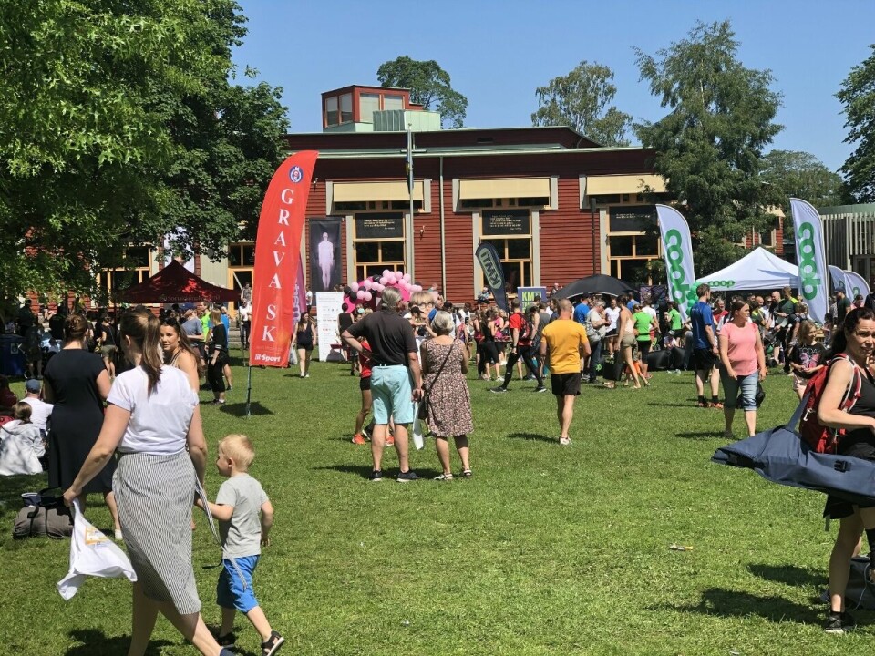 Norske seire på 5 km i Karlstad Stadslopp Arenastemning2_foto-Trond (1280x960).jpg