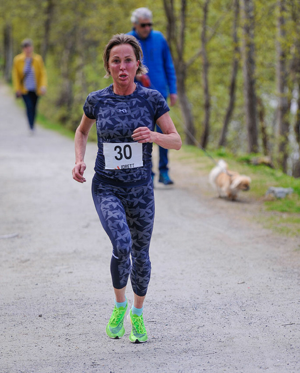 Adele Henriksen satte U20-rekord i Åsane Halvmaraton _DSC0359.jpg