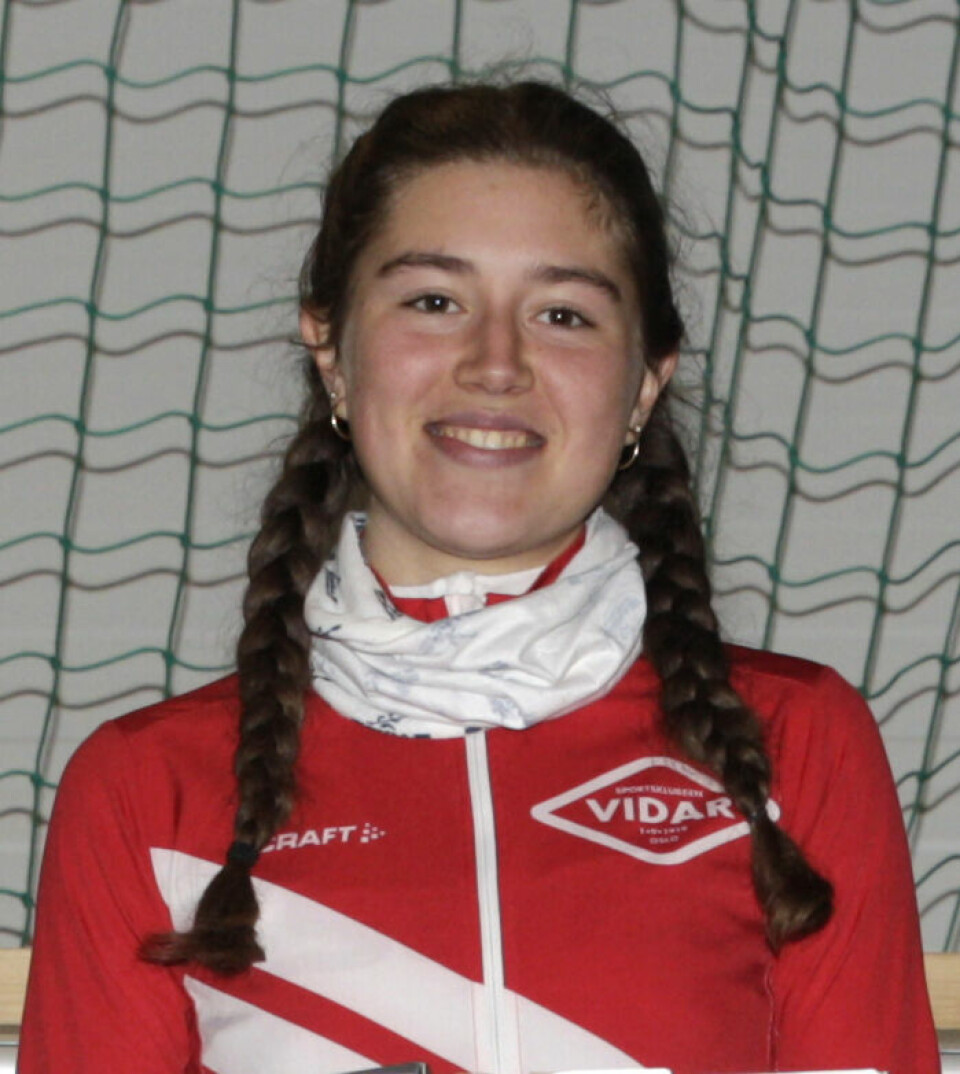 Anna Marie Nordengen Sirevåg løper terreng-EM mens hun forbereder skisesongen Anna-Marie-Nordengen-Sirevaag-foto-Per-Inge-Oestmoen_F6C4189.jpg