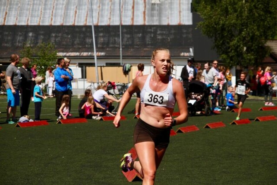 368 løpere i konkurranseklassene i Jølster Maraton Vinner_5km_kvinner_Inga Kårstad Skaar