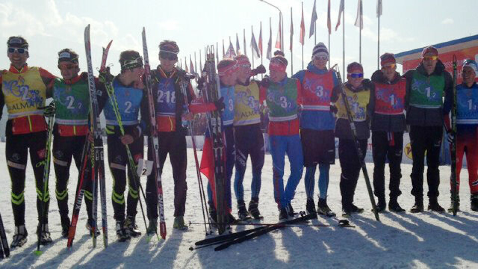 Gull og bronse i stafettene i junior-VM Stafett_pallen_menn