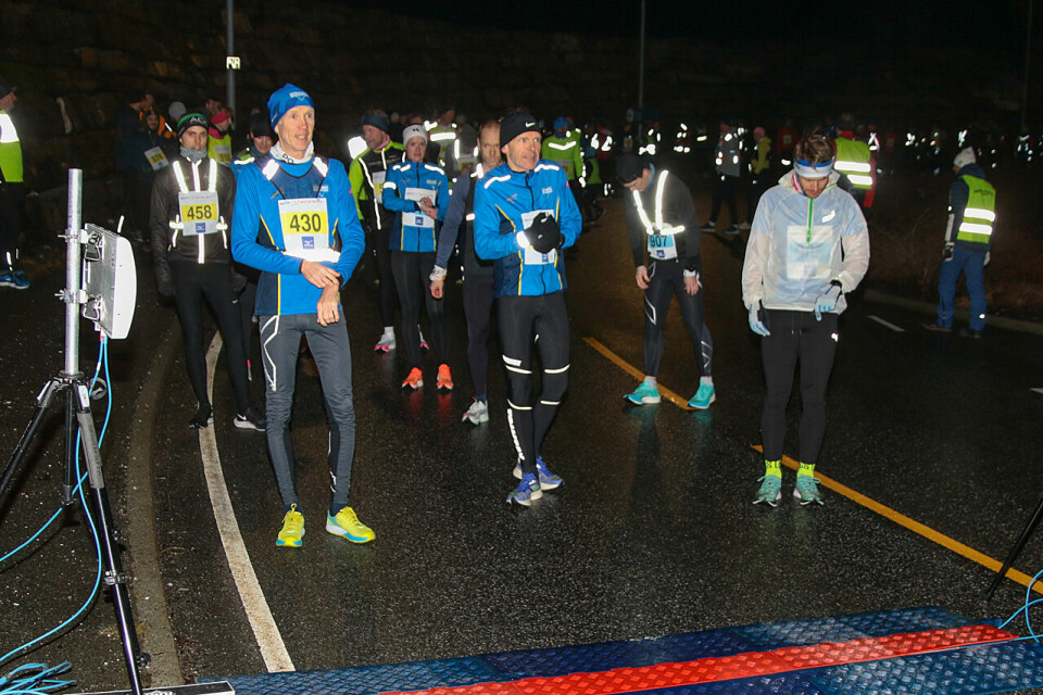 Klar for start 10 km på sesongens første løp i Åsane Løpskarusell. (Alle foto: Arne Dag Myking) Klar for start 10 km på sesongens første løp i Åsane Løpskarusell. (Alle foto: Arne Dag Myking)
