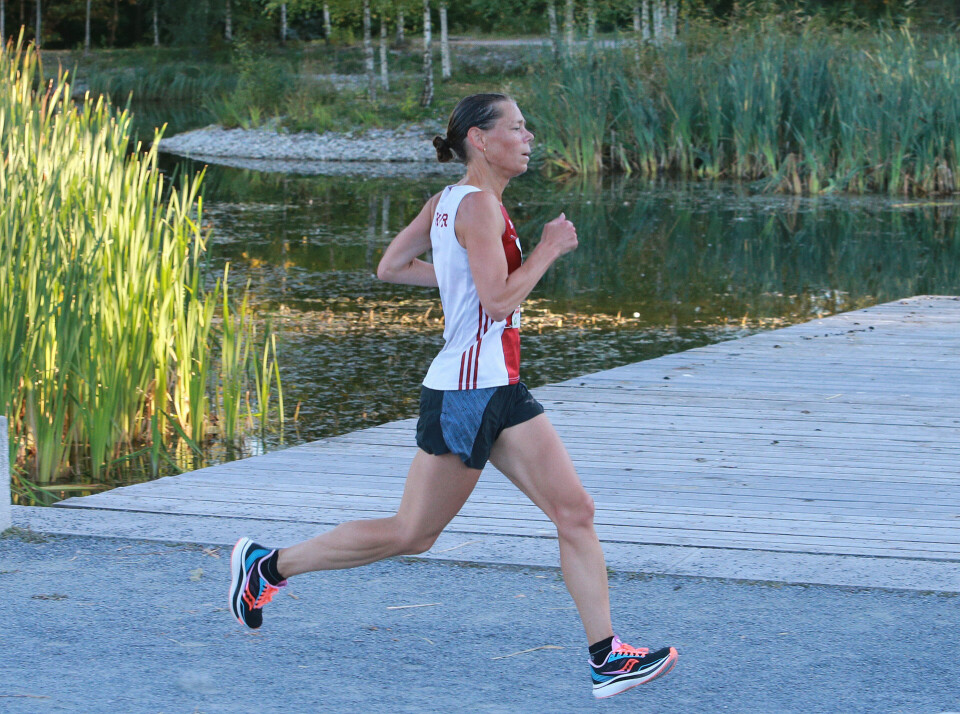 Det kan bli satt offisiell norsk rekord på 3 km gateløp i Fornebuløpet 10km_badebrygga_nr1_Jessica_Gunnarsson_AZ3T6289.jpg