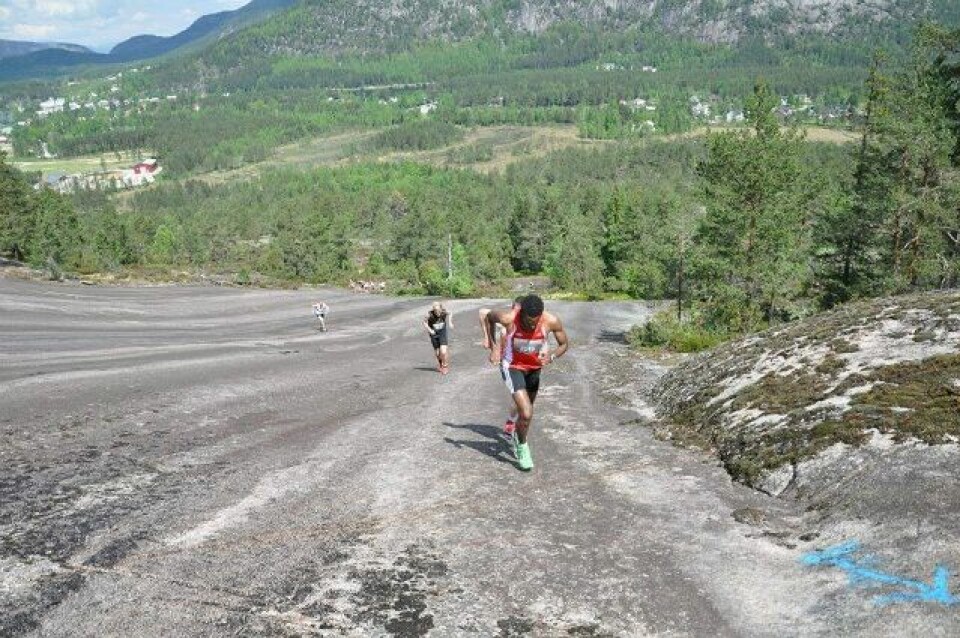 Ny utfordring i Telemark i 2015: Bakkeløp opp/ned i 12 timer De første 500 met(640x425).jpg