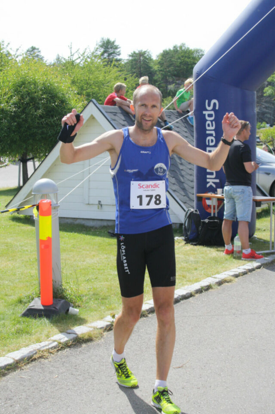 Mørk og Halle Haugen vant Scandic Havna-løpet i år igjen Vinner_5km.jpg