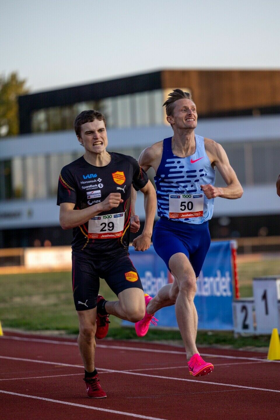 Tre norske jenter og Esten H-M Hauen røk ut i forsøkene i U23-EM Menn heat 6 - Esten Hansen-M¢lleru Hauen og Ferdinand Kvan Edman.jpg