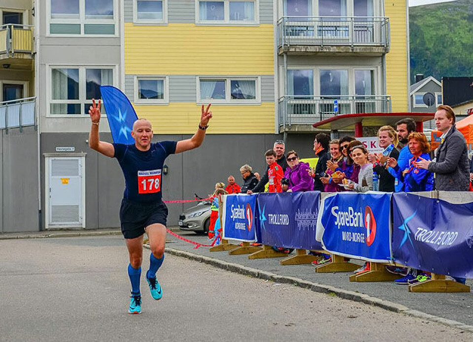 Polsk dobbeltseier i Hadsel Maraton BlaZejStankiewicz_vinner_halvmaraton_640.jpg