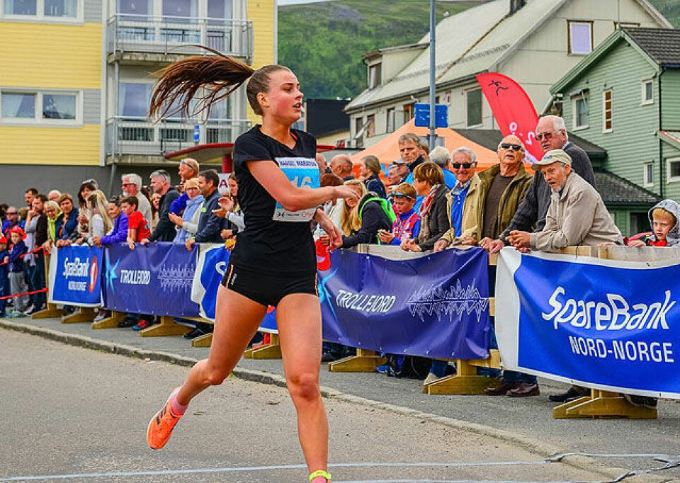 Polsk dobbeltseier i Hadsel Maraton Synne_OEien_JOhannessen_vinner_Trollfjordmila_640.jpg