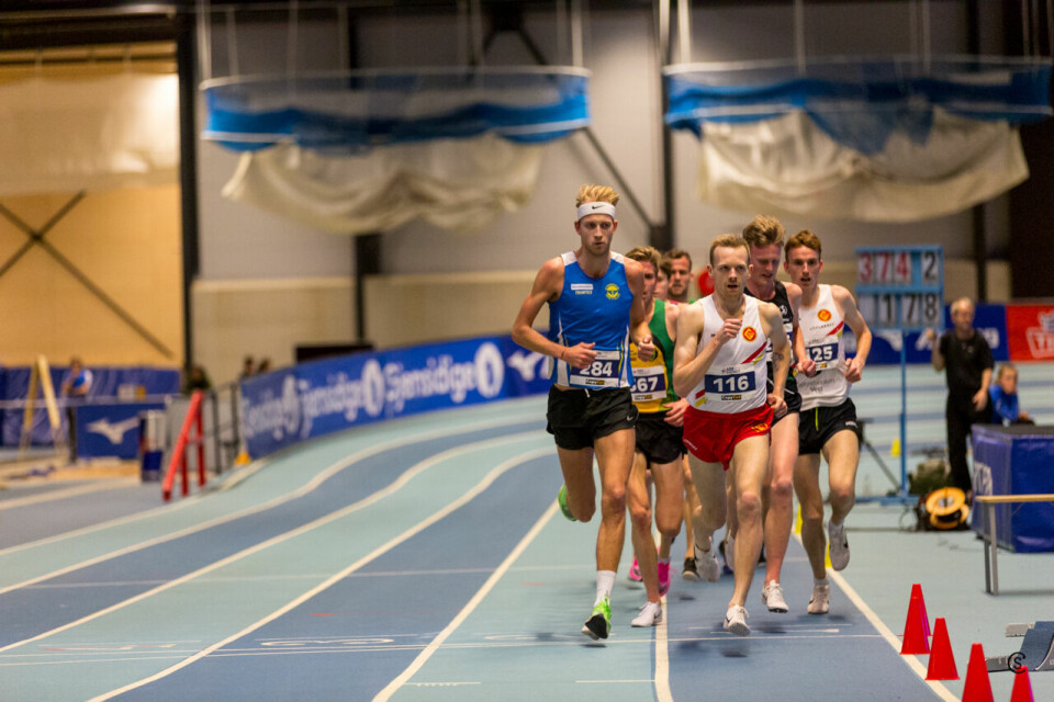 Marius Vedvik vant 3000 meter i NM innendørs etter en spennende spurt 1815-MS-3000m_1822_8008-Kondis.jpg