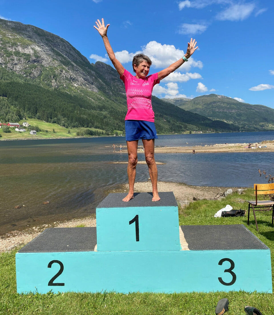 Silje Eklund og Ebrahim Abdulaziz ble norgesmestere på maraton Vera_pallen_4.jpg