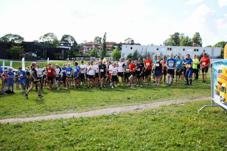 Høy stemning i Frognerparken da DHL-stafetten var tilbake Like_foer_start_IMG_8417.jpg
