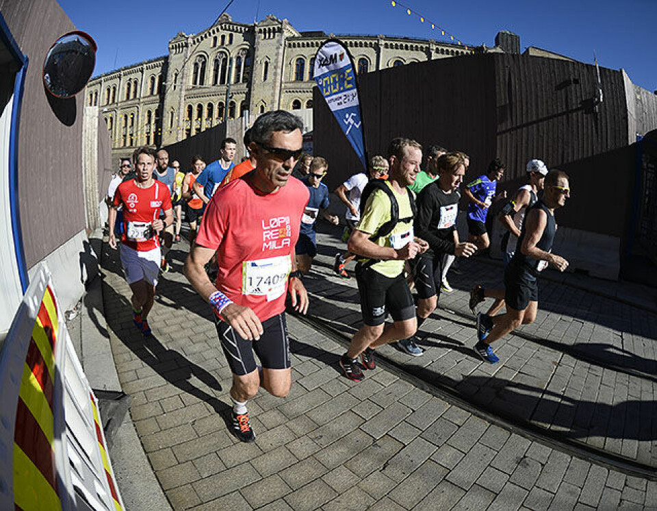 Taye Tirfea og Hilde Aders vant Oslo Maraton maraton-stortinget-3-00-pulje-fartsholder_BJ_D4N7934.jpg