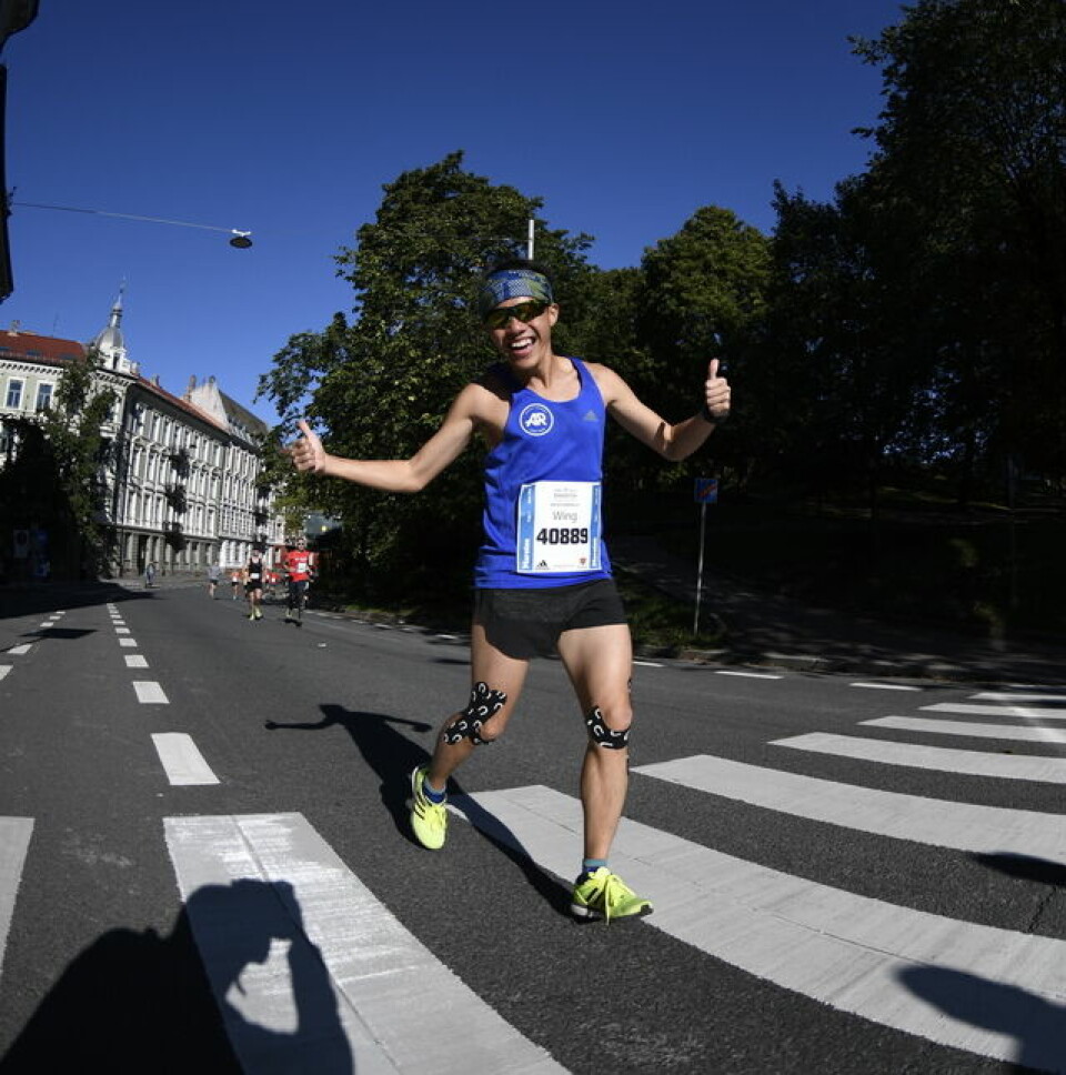 Den smilende løpsfesten Oslo Maraton Wing Nin Chung