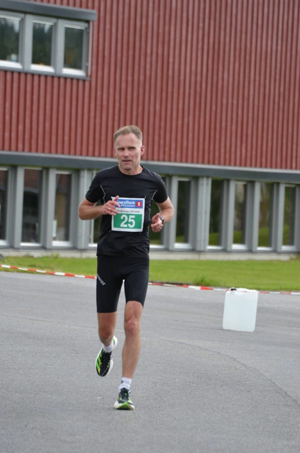 Mange sterke prestasjoner i Kongsvinger Maraton Hel Morten Tronb¢l.jpg