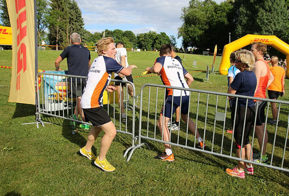 Høy stemning i Frognerparken da DHL-stafetten var tilbake Team_OEvrskauen_veksler_IMG_8778.jpg