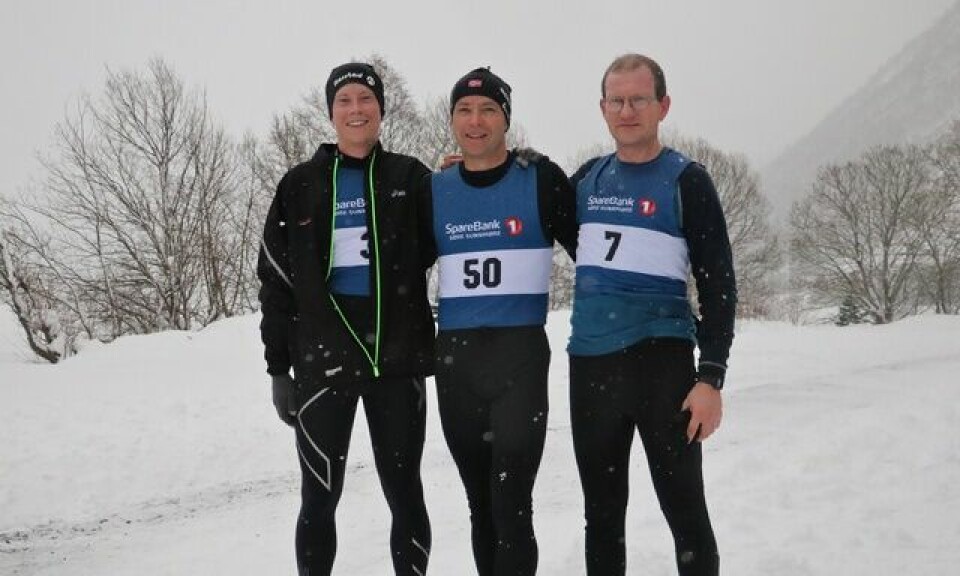 Bjørn Ole Vassbotn raskest rundt Rotevatnet på sin 50-årsdag 10_tre_foerste.jpg