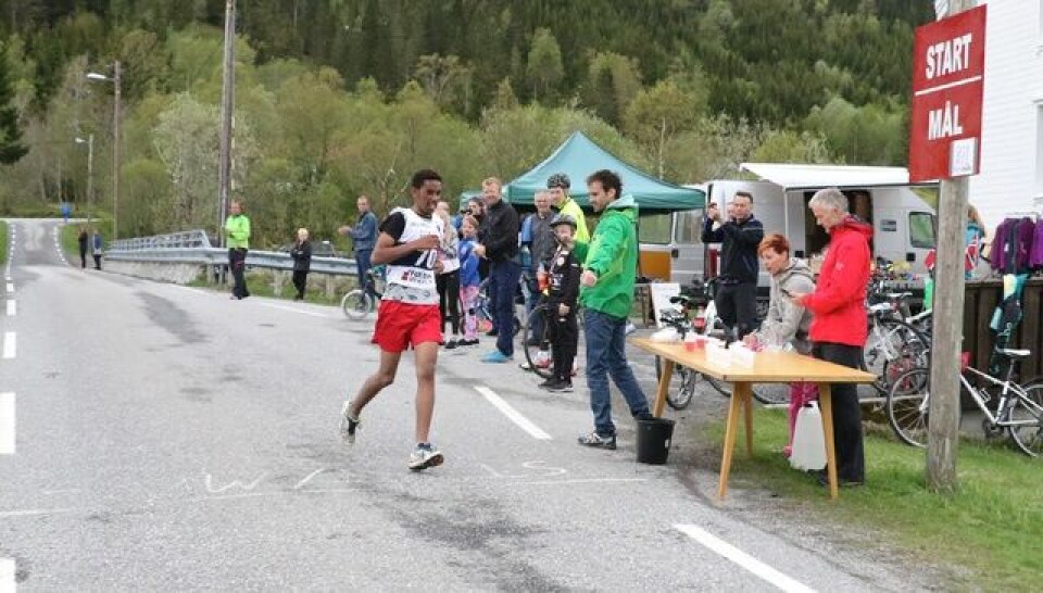 Fannemel og Legese raskest rundt Follestaddalen 12.jpg