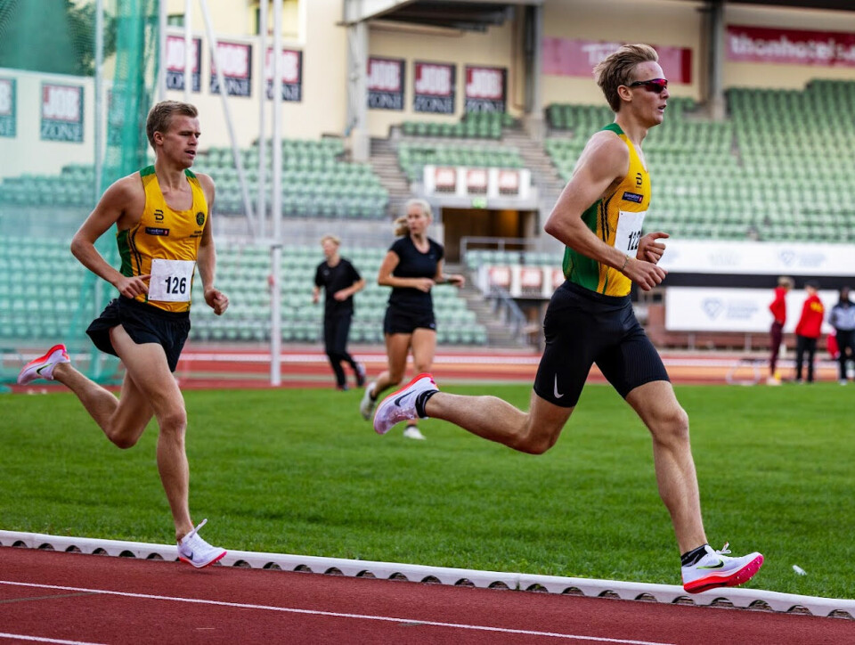 Fyldige felt og mange gode tider til tross for frisk vind på Bislett Bislett-1500-tet.jpg