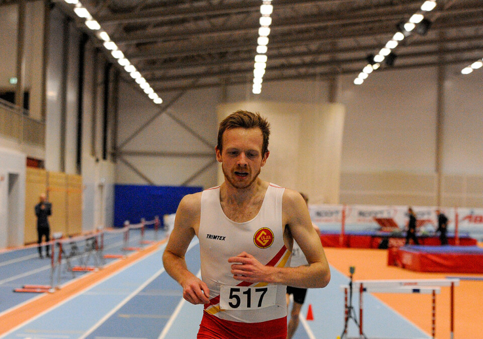 Ny innendørspers på Bjørnar Sandnes Lillefosse på 3000 meter i en konkurransefattig periode. (Alle foto: Arne Dag Myking) Ny innendørspers på Bjørnar Sandnes Lillefosse på 3000 meter i en konkurransefattig periode. (Alle foto: Arne Dag Myking)