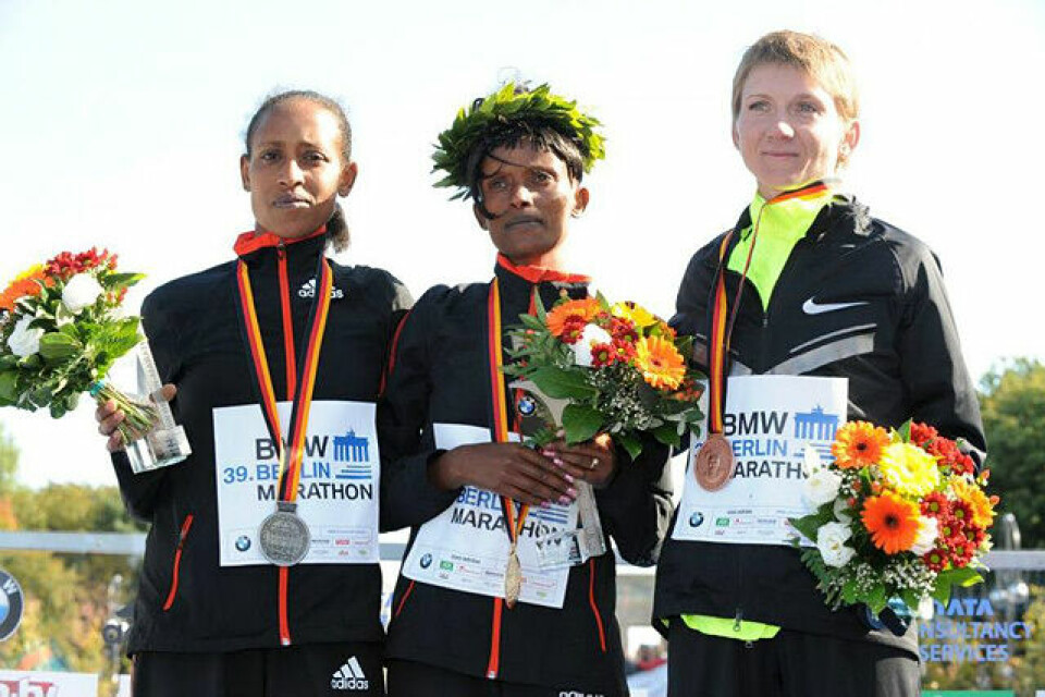 12 norske under 2.40 i Berlin Marathon
