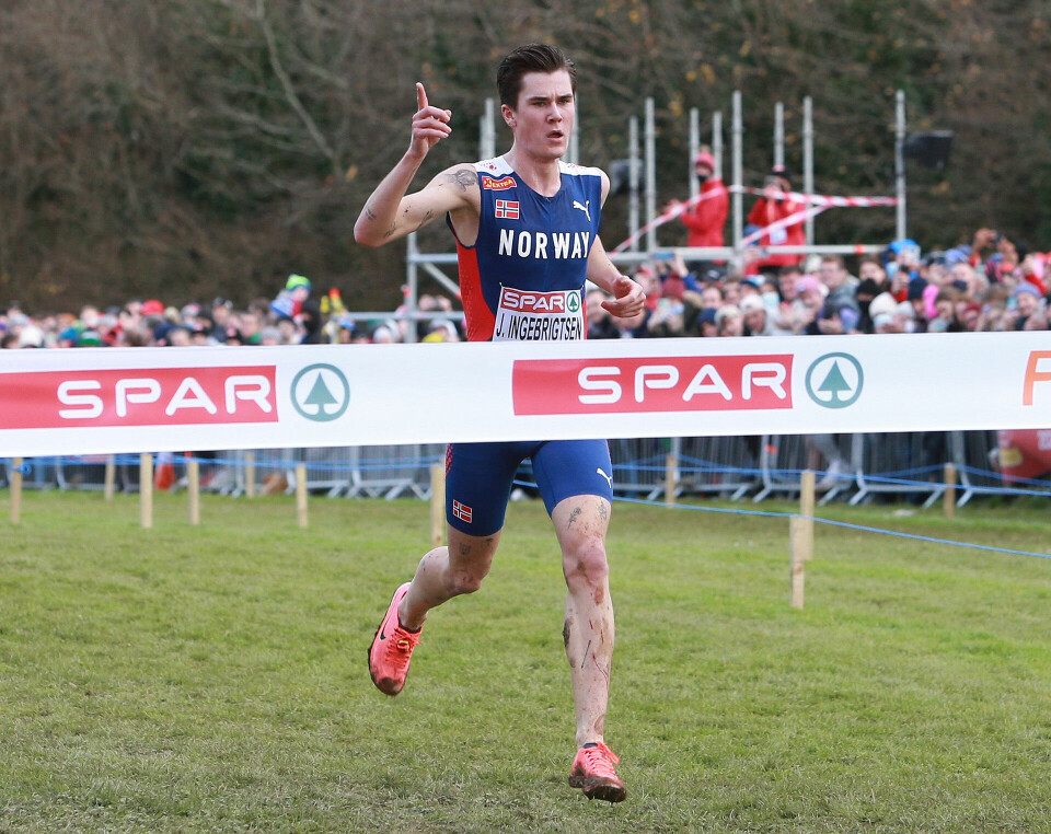 Jakob Ingebrigtsen er kåret til beste langdistanseløper 2021 av LetsRun. Her avslutter han året med overlegen seier i terreng-EM. (Foto: Kjell Vigestad) Jakob Ingebrigtsen er kåret til beste langdistanseløper 2021 av LetsRun. Her avslutter han året med overlegen seier i terreng-EM. (Foto: Kjell Vigestad)