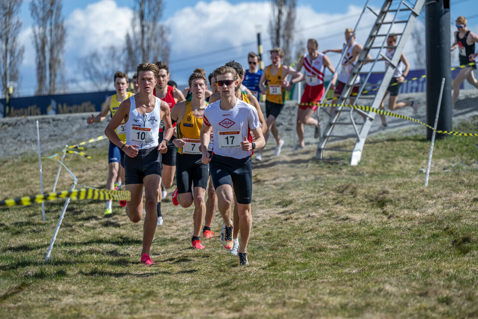 Både Mikkel Blikstad Thomassen (10) og Theodor Berre Jacobsen (17) deltar i søndagens mesterskap. (Foto: Samuel Hafsahl) Både Blikkstad Thomassen (10) og Theodor Berre Jacobsen (17) deltar i søndagens mesterskap. (Foto: Samuel Hafsahl)