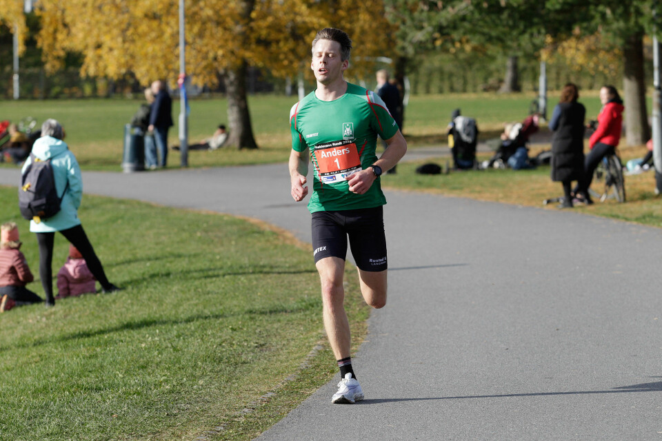 Bøler IF Friidretts skogsløp gikk omkranset av nydelige høstfarger anders_gloeersen_tredjemann_10km_F6C9551.jpg