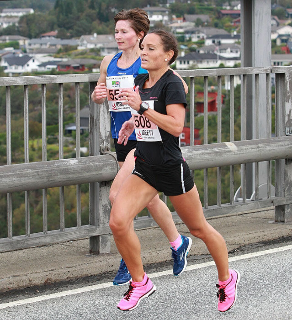 Marthe K. Myhre og Ørjan Grønnevig norgesmestre i halvmaraton Audhild_Hestad_Maryna_Novik_bro1_A20G9910.jpg