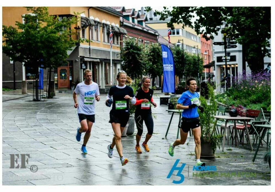 H3 Hamar Hoka Maraton for 3. gang og med 4 distanser Maraton tre beste kvinner.jpg