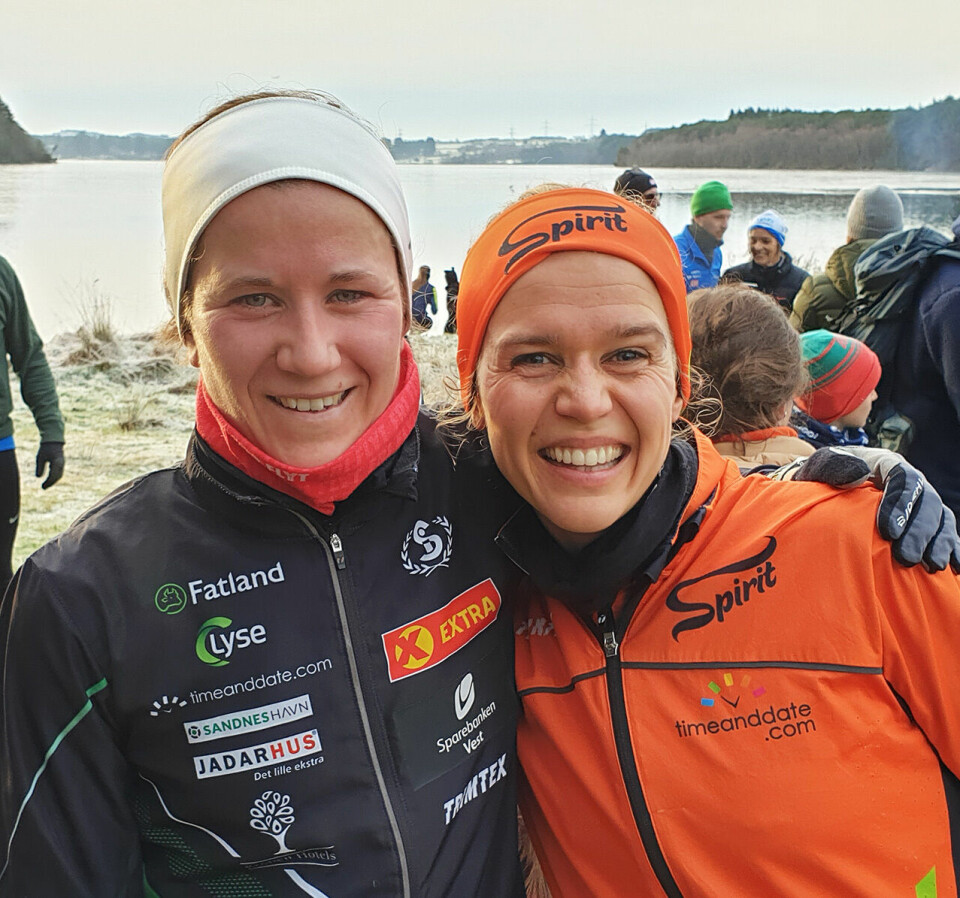 Stemingsfull og rask løping i Juleløpet − Stokkavannet Christina-Toogood-og-Kristin-Vabø.jpg