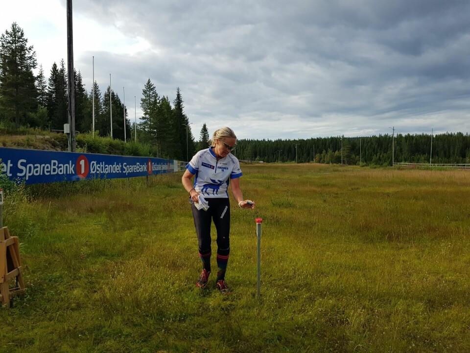 Anne Marit Bordal i mål på sin 4,5 km på Gåsbu. (Foto: Stein Arne Negård) Anne Marit Bordal i mål på sin 4,5 km på Gåsbu. (Foto: Stein Arne Negård)