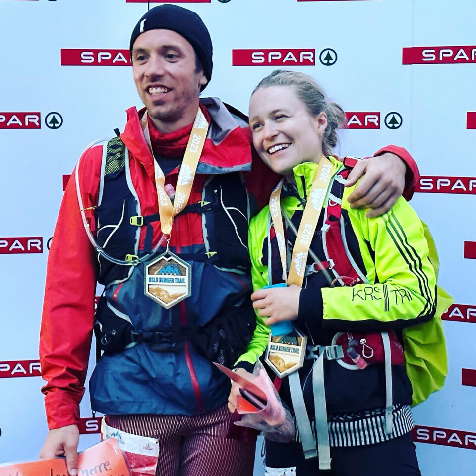 OBT-løperne nærmer seg Bergen – 100 og 200 km-vinnerne er kåret OBT-100-km-vinnere-Oystein-Moe-og-Michelle-Schmidt.jpg